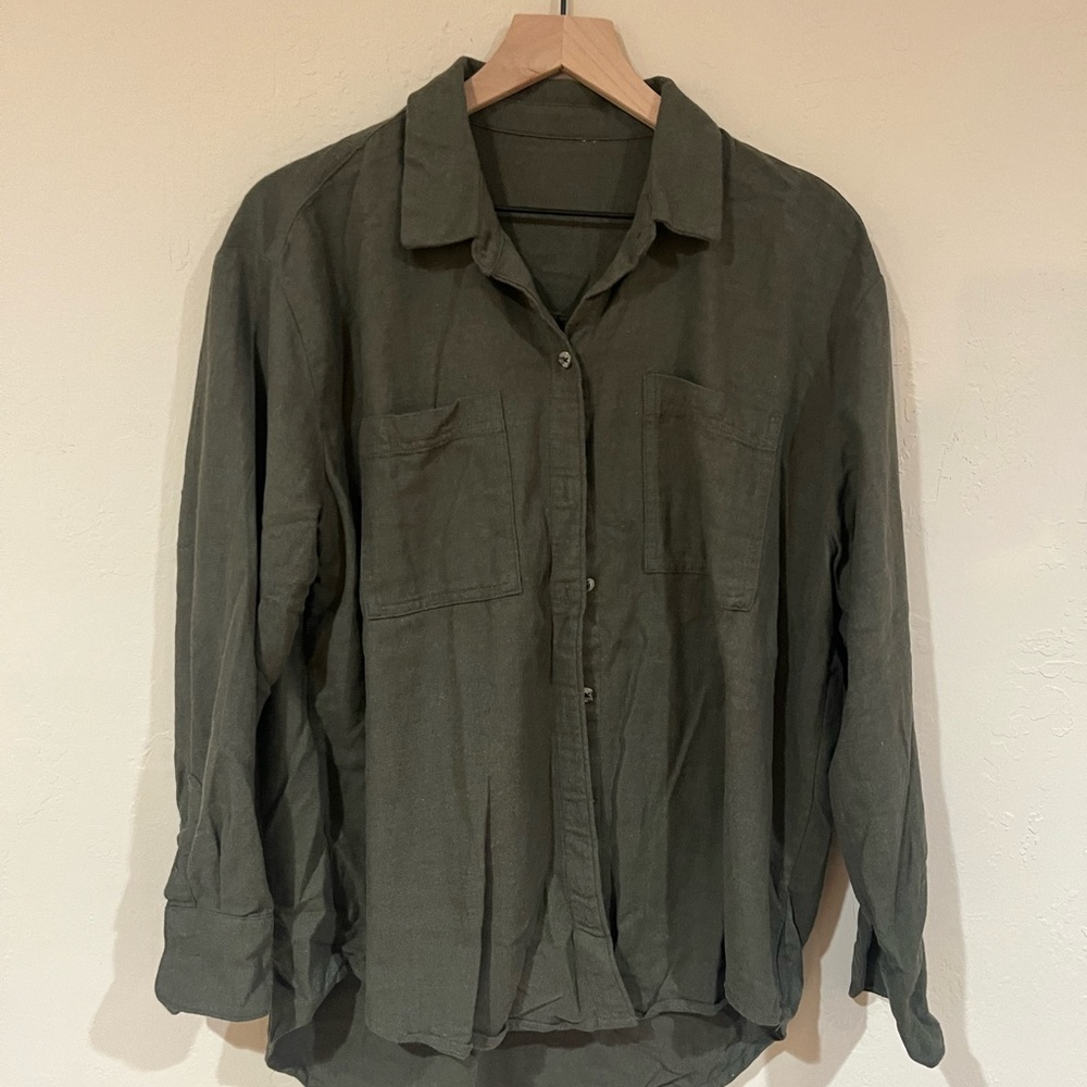 Women’s The Gap Olive Green Long Sleeve Flannel Shirt, Size L